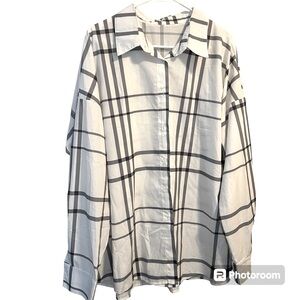 Men’s Button Down Dress Shirt Gray and White size XXL